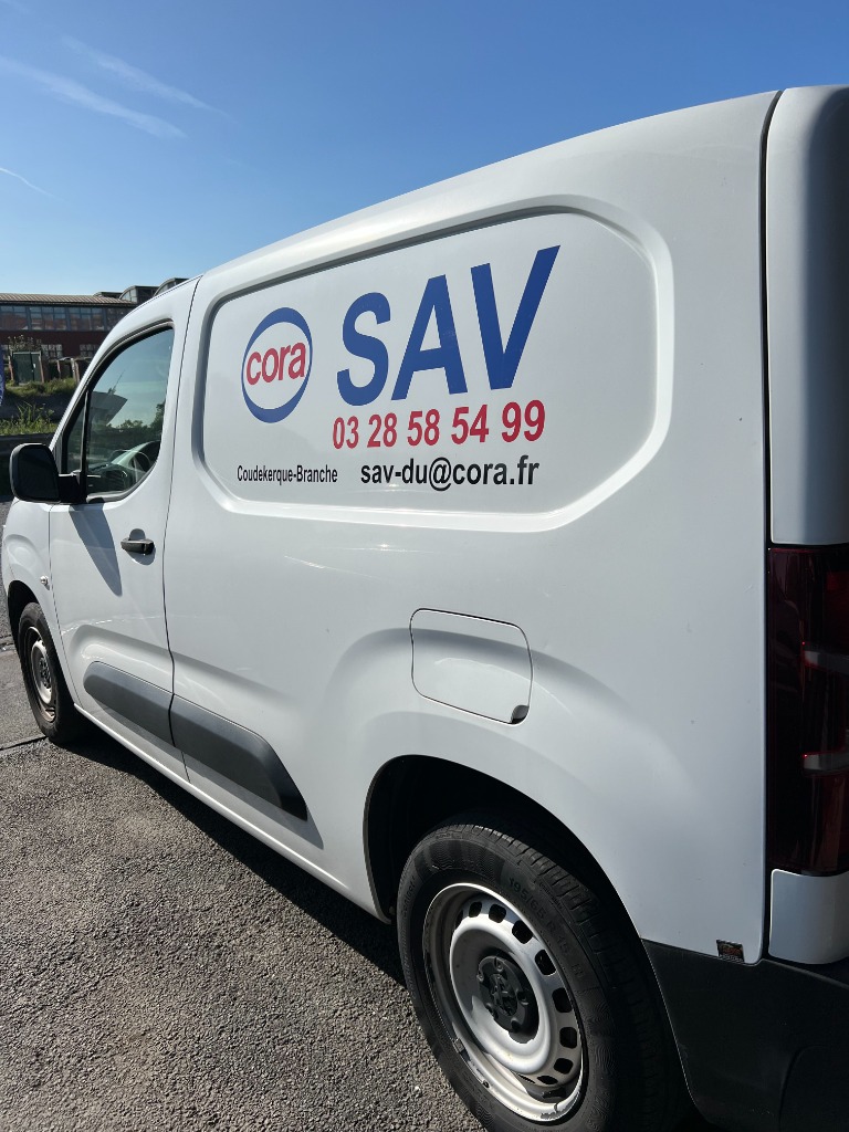 Déflocage Fourgon Blanc Avant