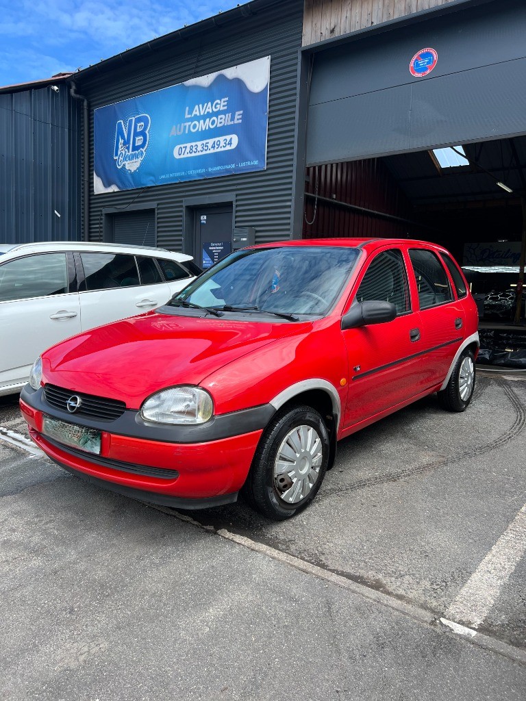 Après lustrage carrosserie